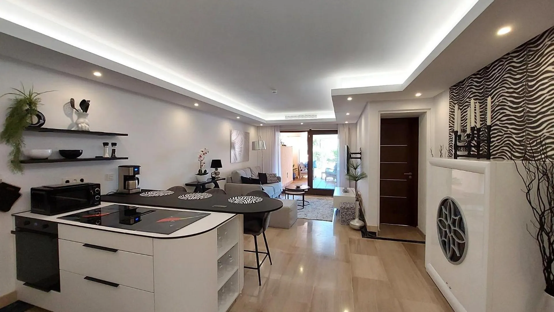 Bahia Boutique Apartments Estepona