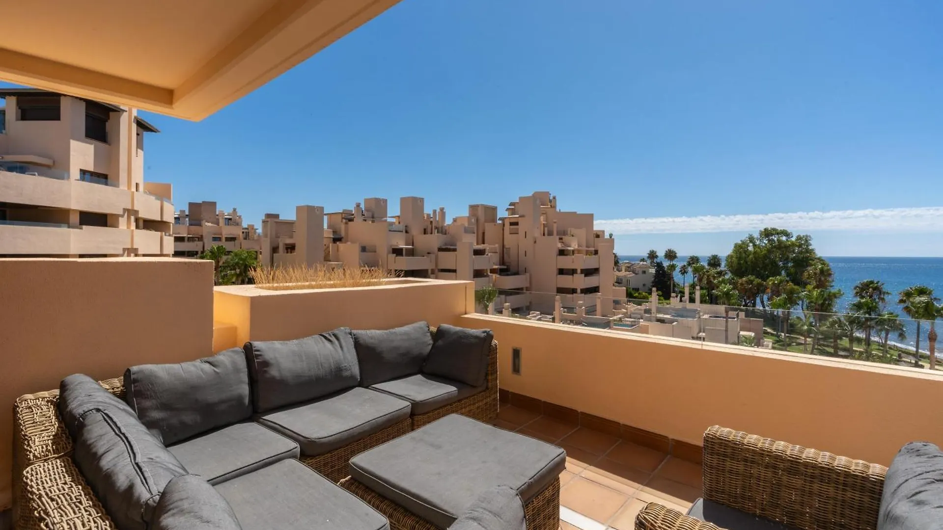 Bahia Boutique Apartments Estepona