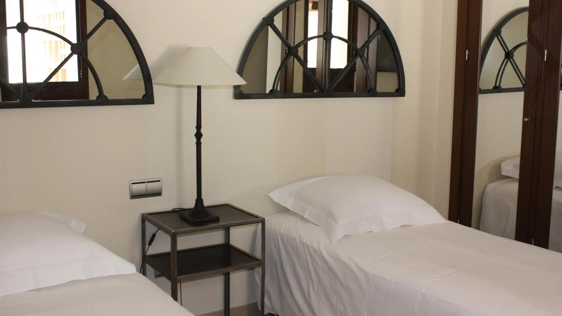 Bahia Boutique Apartments Estepona 0*,